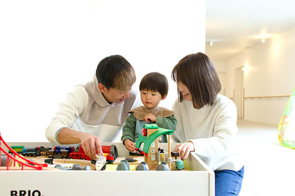 小児がんや難病のお子さんとそのご家族が、安心して過ごし、治療に専念することのできる施設を。チャイルド・ケモ・ハウスを応援ください。